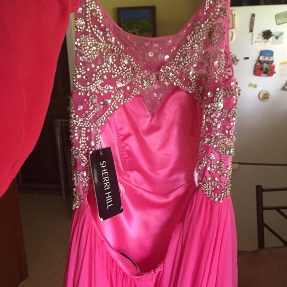Sherri Hill Prom Dress - Picture 3 of 4